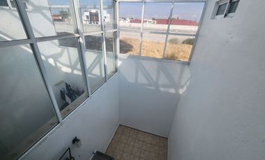 VENTA DE CASA EN  METEPEC  4 RECAMARAS 3 BAÑOS