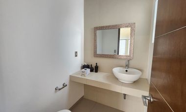 VENTA DE CASA EN  METEPEC  4 RECAMARAS 3 BAÑOS