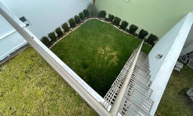 VENTA DE CASA EN  METEPEC  4 RECAMARAS 3 BAÑOS