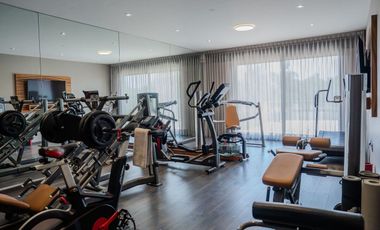 Venta de Residencia en Country Club Corregidora