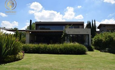 Venta de Residencia en Country Club Corregidora