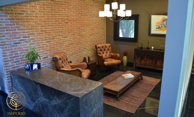 Venta de Residencia en Country Club Corregidora