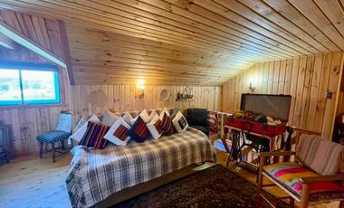 CASA DE 2 PISOS EN FRUTILLAR ALTO, VILLA ALEGRE