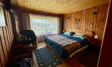 CASA DE 2 PISOS EN FRUTILLAR ALTO, VILLA ALEGRE