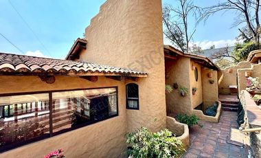Tu nuevo hogar con encanto único en Vistas del Valle