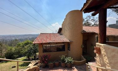 Tu nuevo hogar con encanto único en Vistas del Valle