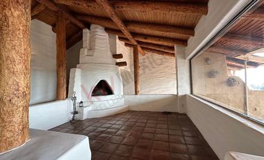 Tu nuevo hogar con encanto único en Vistas del Valle
