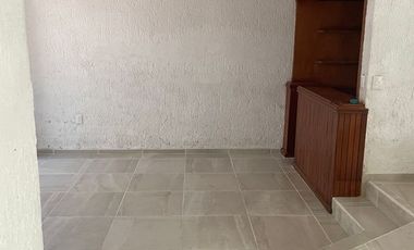 CASA DUPLEX  PARA OFICINAS