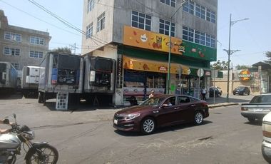 Lote Terreno comercial en Venta