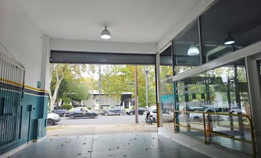Galpon  con salon comercial y oficinas en Zona sur Rosario