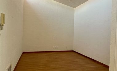 CASA CON JARDIN EN RENTA EN CONTADERO