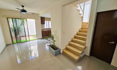 Casa · Residencial Arbolada · 2 Recámaras · Estudio · Huayacan