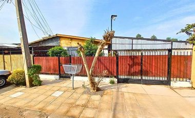 Casa en Venta en Pje. Eldin 5938