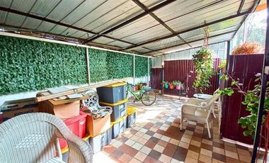 Casa en Venta en Pje. Eldin 5938