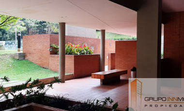 Apartamento en Arriendo Ubicado en Medellín Codigo 650