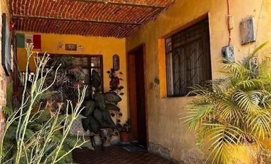 Casa en Venta en Zapopan, Centro,  Zapopan, Jalisco  Se ofrece como terreno