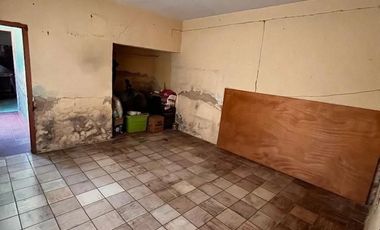 Casa en Venta en Zapopan, Centro,  Zapopan, Jalisco  Se ofrece como terreno