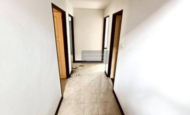 FOR SELL House Nakarin Thani  CX-121861