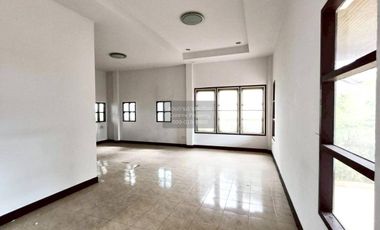 FOR SELL House Nakarin Thani  CX-121861