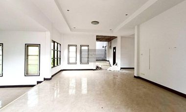 FOR SELL House Nakarin Thani  CX-121861