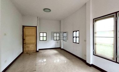 FOR SELL House Nakarin Thani  CX-121861