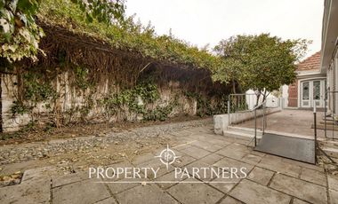 Estupenda oportunidad casa comercial en Ñuñoa.