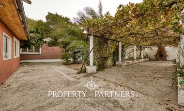 Estupenda oportunidad casa comercial en Ñuñoa.