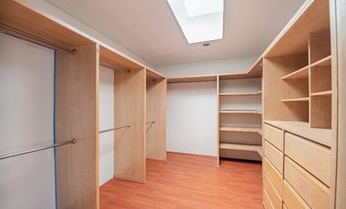 Venta de Casa Ubicada en Av de Las Flores