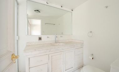 Venta de Casa Ubicada en Av de Las Flores
