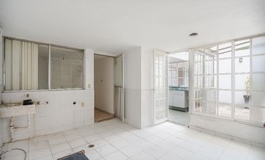 Venta de Casa Ubicada en Av de Las Flores
