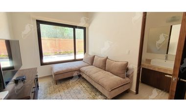 CASA EN VENTA , AVNDARO.