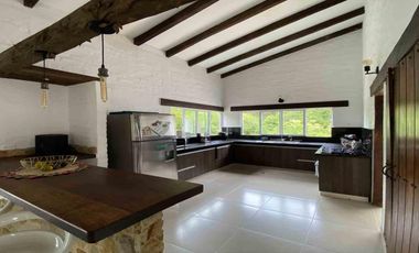 En Venta Casa Campestre de un piso en Colinas, Jamundí