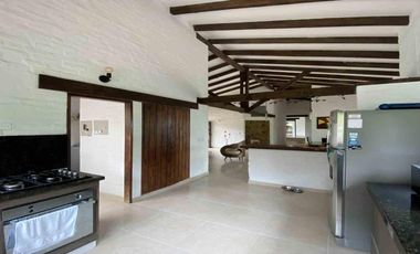 En Venta Casa Campestre de un piso en Colinas, Jamundí