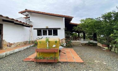 En Venta Casa Campestre de un piso en Colinas, Jamundí