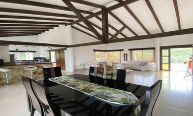 En Venta Casa Campestre de un piso en Colinas, Jamundí