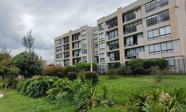 Se vende apartamento rentando en CR Las Flores, Cajicá