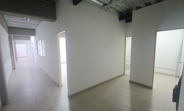 🏡 LOCAL EN ARRIENDO UBICADO EN ITAGUÍ SECTOR SIMÓN BOLÍVAR