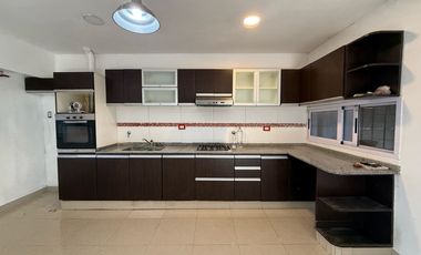 VENTA CASA 3 DORMITORIOS Y PILETA EN ROLDAN