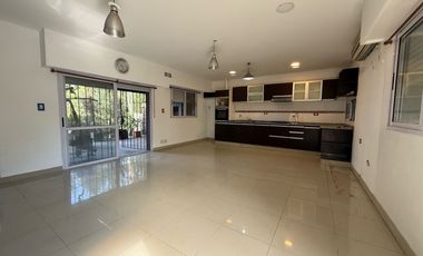 VENTA CASA 3 DORMITORIOS Y PILETA EN ROLDAN
