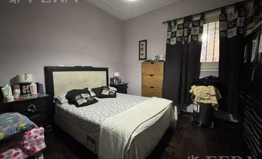 Venta de Casa para Dos Familias en Quilmes Oeste