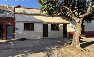 Venta de Casa para Dos Familias en Quilmes Oeste