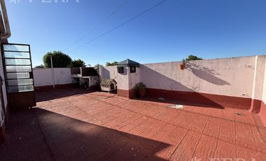 Venta de Casa para Dos Familias en Quilmes Oeste