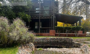 Quinta en  Villa Tacu.