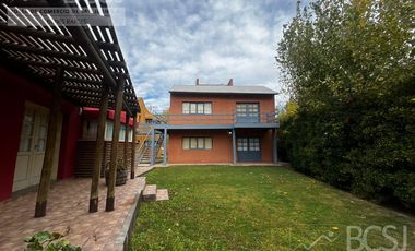 Quinta en  Villa Tacu.