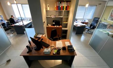 OFICINAS PLENO CENTRO CALLE ALBERDI