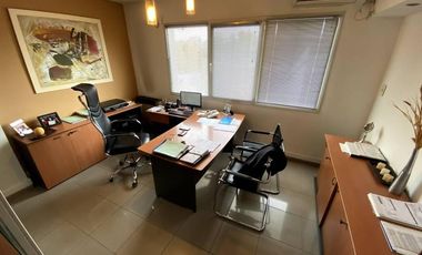 OFICINAS PLENO CENTRO CALLE ALBERDI