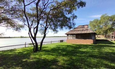 Complejo de Cabañas en Arroyo Leyes