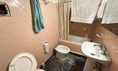 Casa con 2 dormitorios zona Factory Quilmes