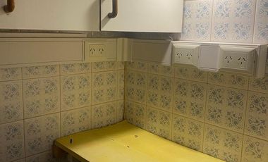 VENTA OFICINA RIVADAVIA 86 - 2 PRIV + BAÑO NQN