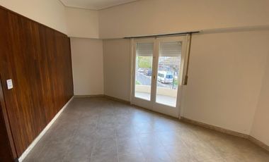 Depto  con 2 dormitorios en alquiler - General Pacheco - Tigre - Javier Quintana Inmobiliaria